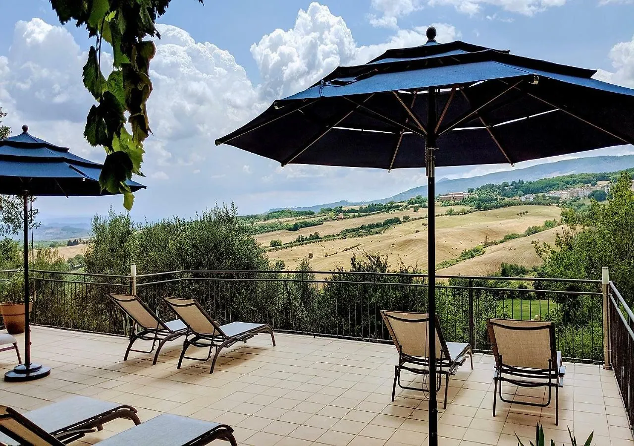 Arts Club Suite & Spa Chianciano Terme 3*,